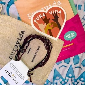 Pura Vida Bracelet Monthly Club October 2021 Cat Pack